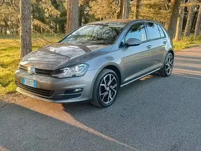 Usata VW Golf VII 110 CV (80 kW) 2017 Grigio Berlina