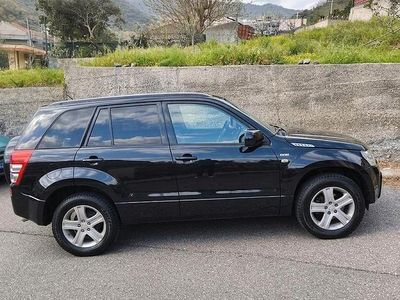 Usata Suzuki Grand Vitara 129 CV (94 kW) 2007 Nero SUV