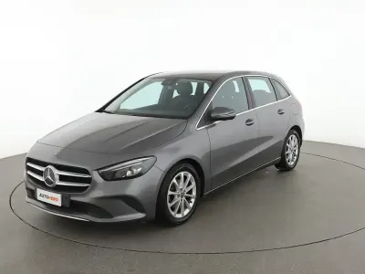 Käytetty Mercedes B180 Progressive 116 HP (85 kW) 2021 Harmaa Tila-auto