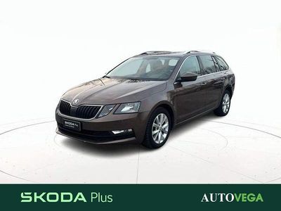 Marrone pastello Usata 2019 Skoda Octavia G-TEC Executive Station wagon | 14.600 € (Molto cara)