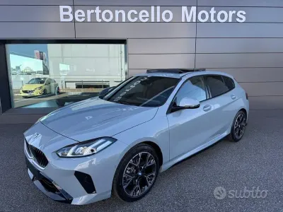 Usata BMW 120 M Sport 170 CV (125 kW) 2025 Grigio Utilitaria