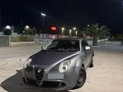 Usata Alfa Romeo MiTo 79 CV (58 kW) 2009 Grigio Utilitaria