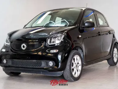 Usata Smart ForFour Passion 71 CV (52 kW) 2018 Nero Utilitaria