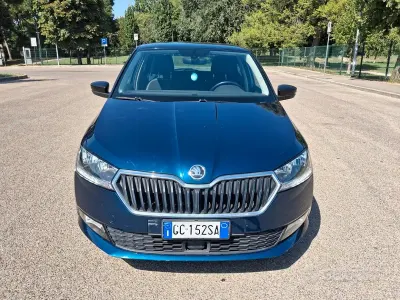 Usata Skoda Fabia 95 CV (69 kW) 2020 Blu Utilitaria