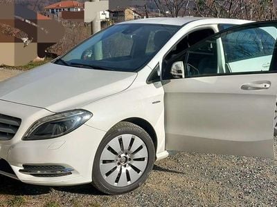 Usata Mercedes B180 Premium 109 CV (80 kW) 2012 Monovolume