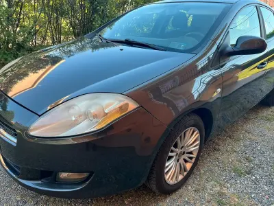 Usata Fiat Bravo Dynamic 120 CV (88 kW) 2008 Grigio Utilitaria