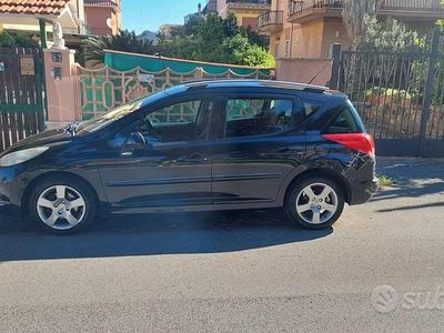 Usata Peugeot 207 Allure 92 CV (67 kW) 2012 Nero Station wagon