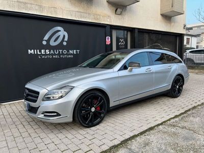 usata Mercedes CLS350 Shooting Brake CDI AMG Blu