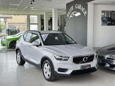 Usata Volvo XC40 Momentum 129 CV (94 kW) 2020 Grigio SUV
