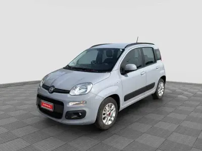 Usata Fiat Panda Lounge 69 CV (50 kW) 2019 Grigio moda Utilitaria
