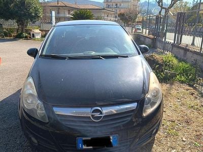 Usata Opel Corsa Edition 95 CV (69 kW) 2010 Nero Utilitaria