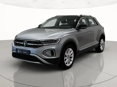 Usata VW T-Roc Style 115 CV (84 kW) 2025 Pyrit silver metallizzato nero SUV
