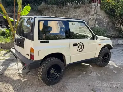 Usata Suzuki Vitara 1991 Bianco SUV