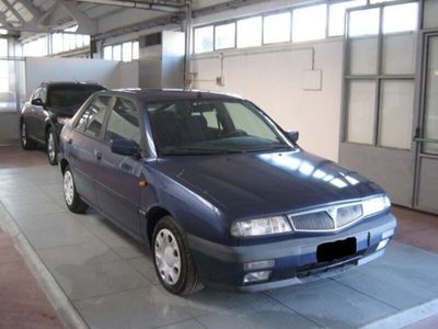 usata Lancia Delta 1.6 i.e. 16V cat 5 porte LE usato