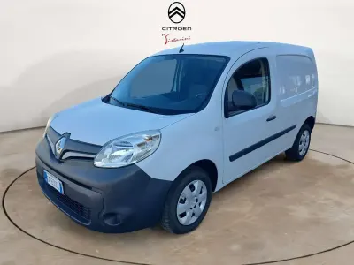 Usata Renault Kangoo 116 CV (85 kW) 2021 Bianco Monovolume