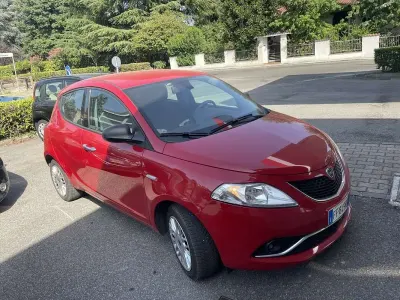 Usata Lancia Ypsilon