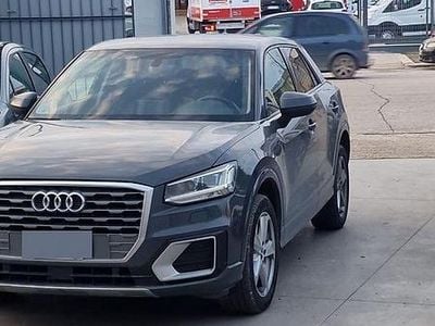 Usata Audi Q2 116 CV (85 kW) 2018 Grigio SUV