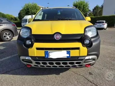 Usata Fiat Panda Cross Cross 95 CV (69 kW) 2016 Giallo Utilitaria