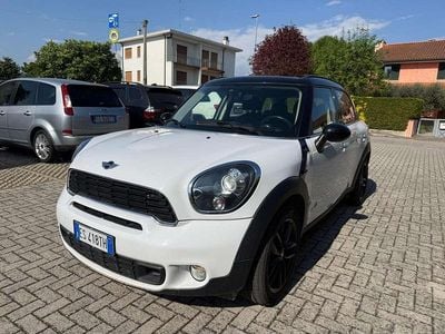 Begagnad Mini Cooper SD Countryman 143 HK (105 kW) 2014 Vit SUV