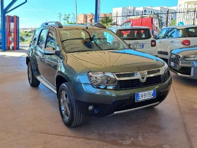 Usata Dacia Duster 107 CV (78 kW) 2012 Verde SUV