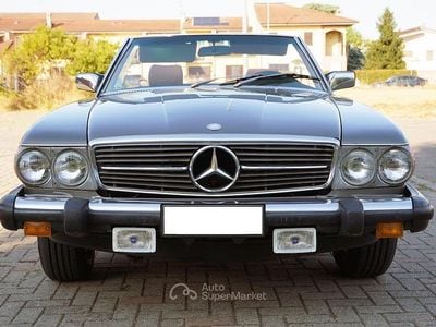 Usata Mercedes SL350 AMG 204 CV (150 kW) 1982 Bianco Cabrio