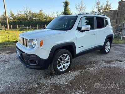 Usata Jeep Renegade Limited 140 CV (102 kW) 2015 Bianco SUV