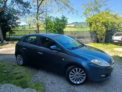 Usata Fiat Bravo 120 CV (88 kW) 2009 Utilitaria