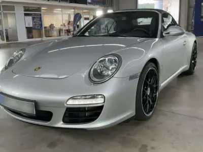 Usata Porsche 911 Carrera S Cabriolet 385 CV (283 kW) 2009 Argento Cabrio