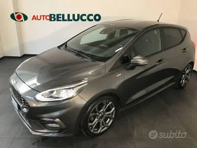 Usata Ford Fiesta ST-Line 86 CV (63 kW) 2018 Grigio Utilitaria