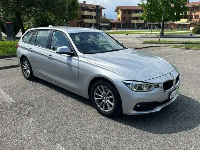 Usata BMW 318 Advantage 150 CV (110 kW) 2017 Argento Station wagon