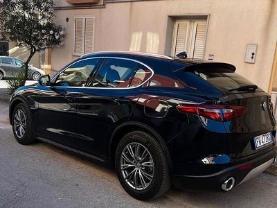 Usata Alfa Romeo Stelvio 160 CV (117 kW) 2019 Nero SUV