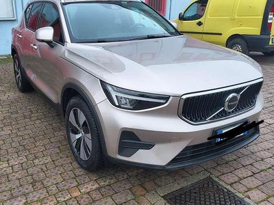 Usata Volvo XC40 Core 129 CV (94 kW) 2023 Beige SUV