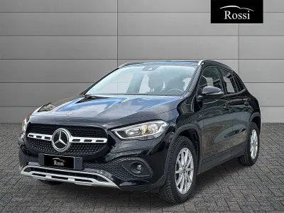 Begagnad Mercedes GLA180 116 HK (85 kW) 2020 Grå SUV