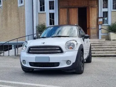 Occasion Mini Cooper D 111 ch (81 kW) 2016 Blanc Citadine