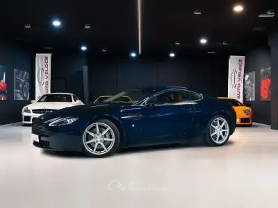 Usata Aston Martin V8 Vantage 385 CV (283 kW) 2006 Other Coupé