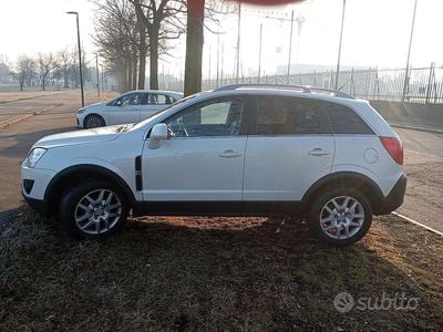 Usata Opel Antara Cosmo 184 CV (135 kW) 2011 Bianco SUV