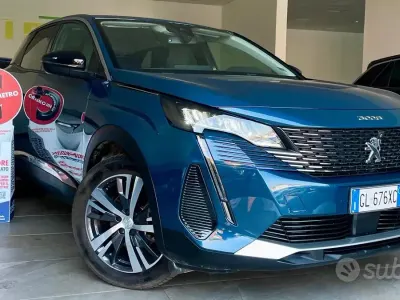 Usata Peugeot 3008 Allure 131 CV (96 kW) 2022 Blu/azzurro SUV