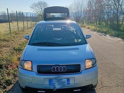 Usata Audi A2 Ambiente 75 CV (55 kW) 2004 Grigio Utilitaria