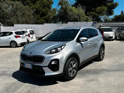 Usata Kia Sportage 115 CV (84 kW) 2019 Grigio SUV