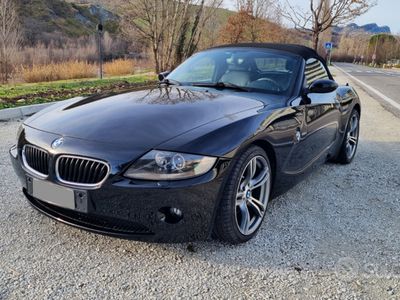 usata BMW Z4 2.2 E85 del 2004 in perfetta iscritta ASI