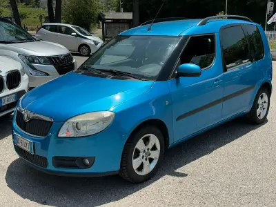 Usata Skoda Roomster Comfort 105 CV (77 kW) 2009 Bluazzurro Monovolume