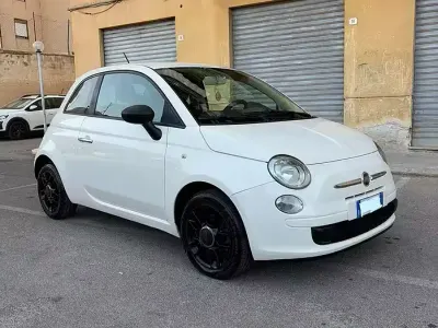 Usata Fiat 500 Lounge 95 CV (69 kW) 2011 Utilitaria
