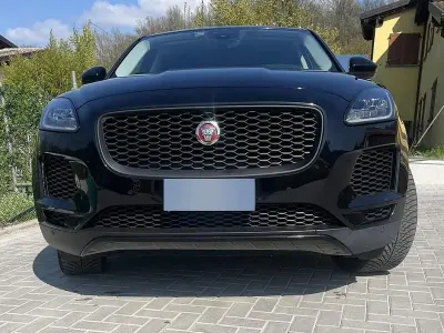 Begagnad Jaguar E-Pace