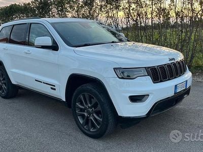 Begagnad Jeep Grand Cherokee Limited 250 HK (183 kW) 2016 Vit SUV