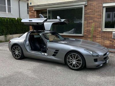 Mercedes SLS AMG