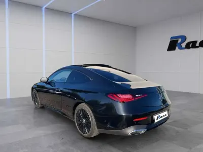 Gebraucht Mercedes CLE200 AMG Line Premium 204 PS (150 kW) 2025 Schwarz Coupé
