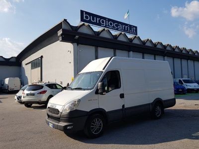 usata Iveco Daily Daily35 S 15 2.3 L3 H2 FURGONE PNEUMATIC
