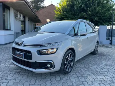 Usata Citroën C4 SpaceTourer Shine 163 CV (119 kW) 2019 Beige Monovolume