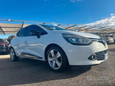 Usata Renault Clio IV 89 CV (65 kW) 2012 Bianco Berlina