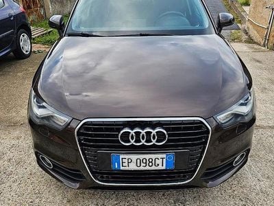 Usata Audi A1 Sportback Ambition 105 CV (77 kW) 2013 Marrone Utilitaria
